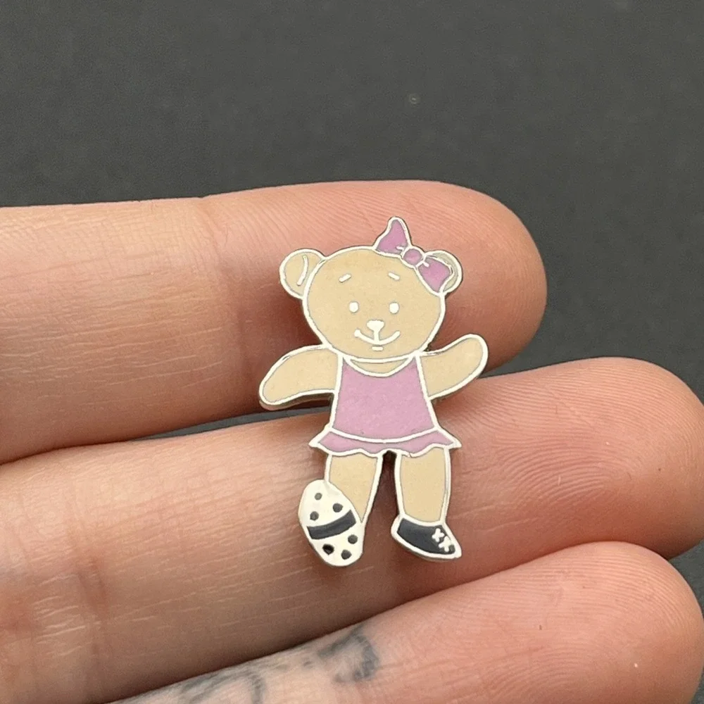 Cute Cartoon Bear With Pink Bow‎ & Dress Lapel Hat Pin